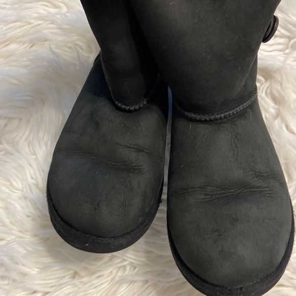 UGG Baileys Short Boots size 5 very good condition no rips smell or stains - Picture 8 of 16